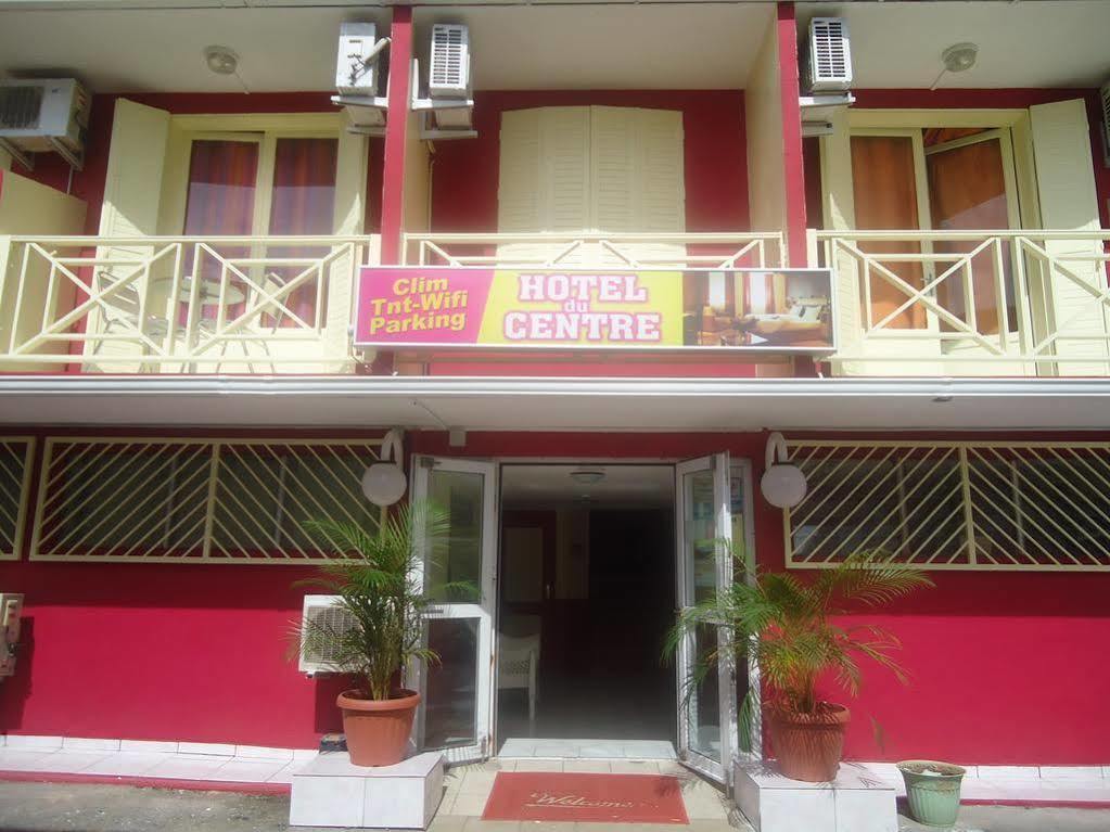 Hotel Du Centre Saint-Denis Bagian luar foto